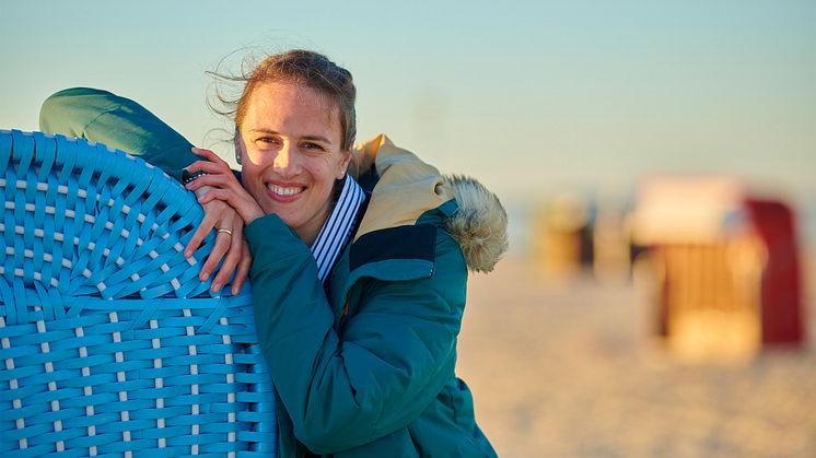 Die Allgemeinärztin Dr. Marie Rauschel hat sich für eine Praxis im Land des Friesentees und der Leuchttürme entschieden. (Bild: Tom Peschel)