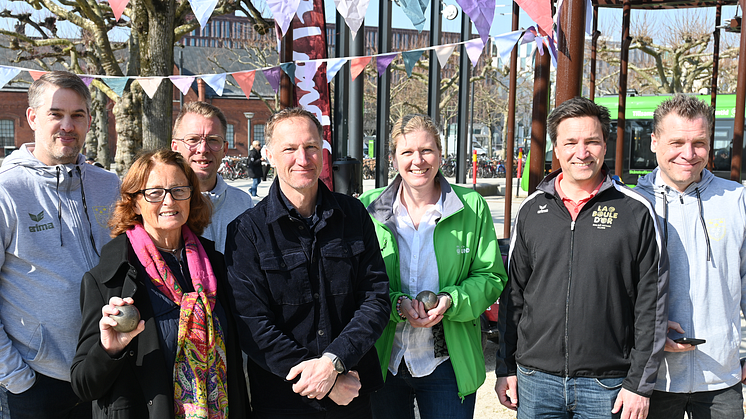 Vid torsdagens lanseringsevent på Clemenstorget tillkännagavs att Lund blir värdstad för boule-SM 2024. Representanter från Lunds kommun, Event in Skåne och Visit Lund testade på sporten tillsammans med representanter från Svenska Bouleförbundet.