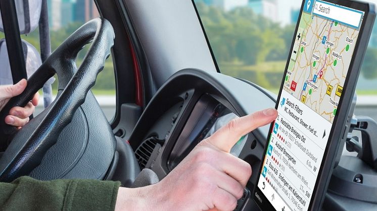 Garmin esitteli suurikokoisen dēzl™ LGV -navigaattorimalliston raskaanliikenteen erityistarpeisiin