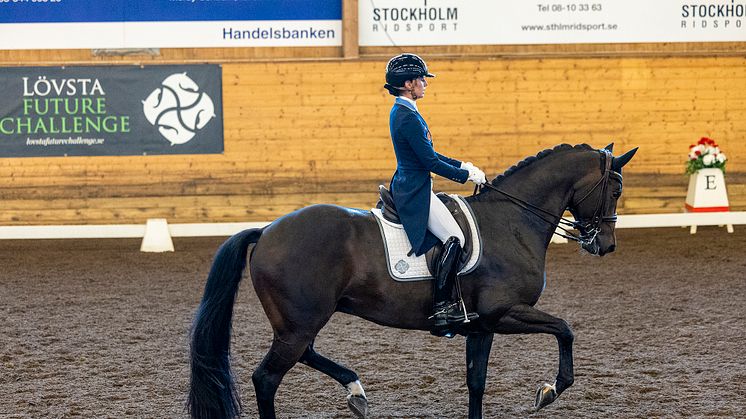 Evelina Söderström och Caroline Darcourt vinnare i fjärde kvalet av Lövsta Future Challenge Dressage