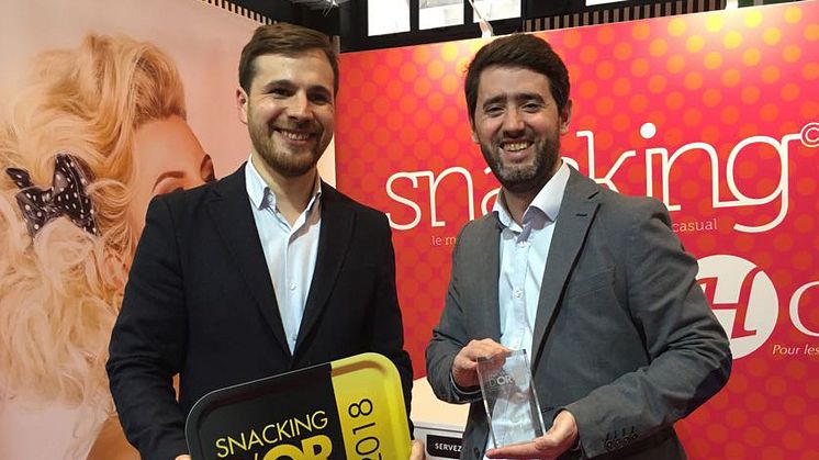Florentin Ducoté et Grégoire Bodin, co-fondateurs de Picadeli France, ont reçu le prix Snacking d’Or sur le salon Sandwich & Snack Show