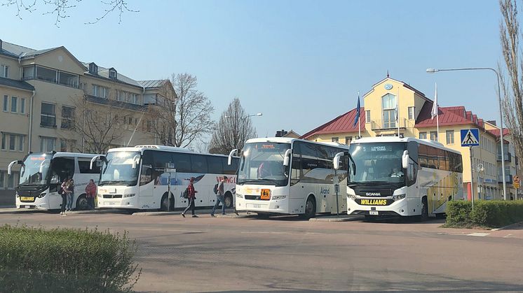 The Åland Government signed an agreement with Hogia Public Transport Systems to supply a system that will give passengers improved information about their journeys.