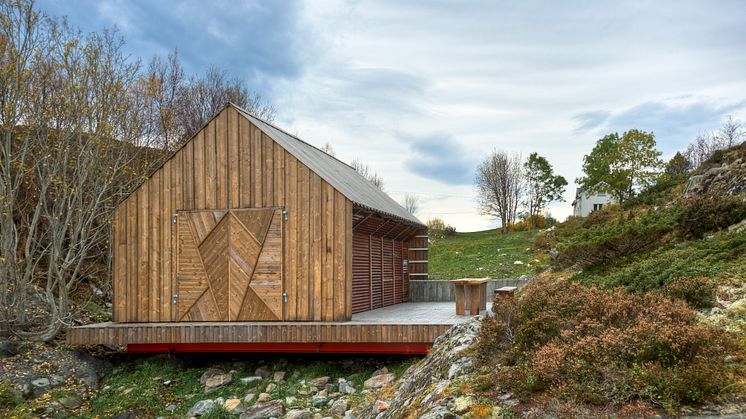 Traditionell norwegisches Bootshaus - Kebony Fassade