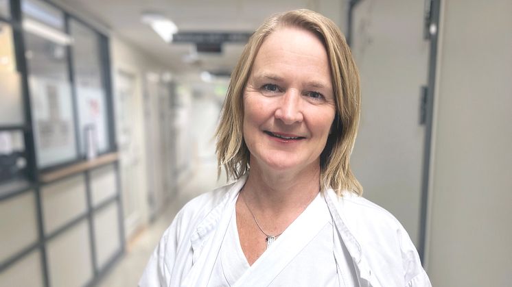 Inom ramarna för forskningsprojektet aCent arbetar Annika Malmborg Kisch med att ta fram en sjuksköterskeledd modell för hur ett mer individualiserat stöd kan användas i vården av patienter som genomgått stamcellstransplantation..