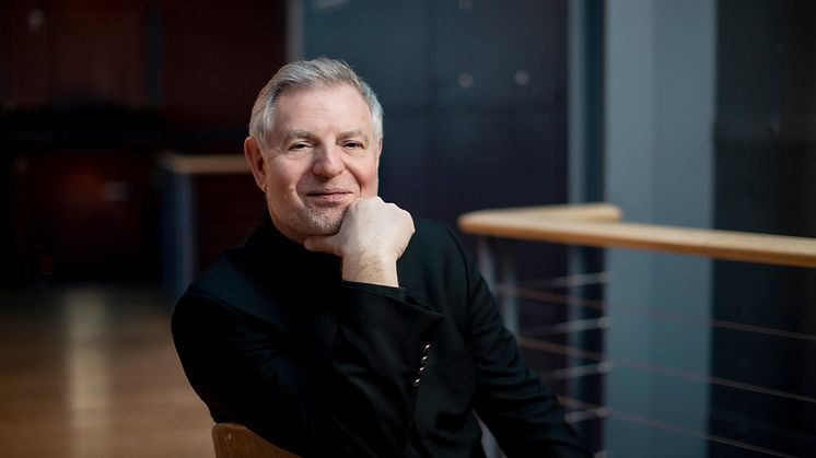 Chefdirigent Karl-Heinz Steffens har förlängt sitt kontrakt med Norrköpings Symfoniorkester med två år.