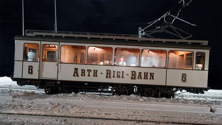 Fonduefahrt auf die Rigi 2 ©Rigi Bahn