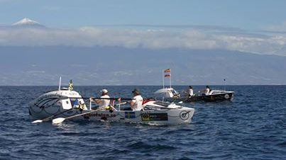 Team Prosecta har 44 mil kvar eller 240 NM på Atlanten