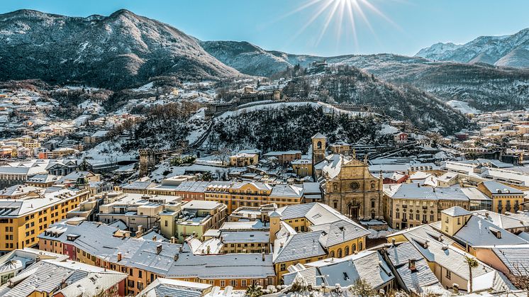 Winterpanorama von Bellinzona © Schweiz Tourismus / Andreas Gerth