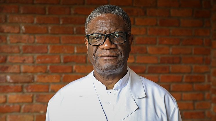 En offentlig smutskastningskampanj mot Fredspristagaren Denis Mukwege har gjort att dödshoten mot honom ökat drastiskt sedan sommaren.