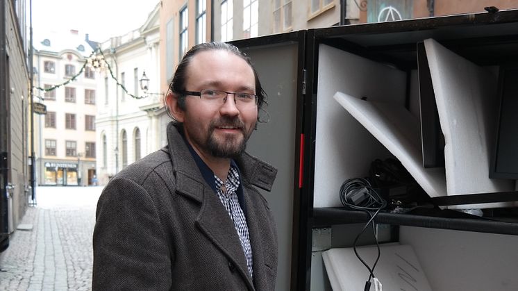Startskott för Datorfadderskap: JM donerar datorer till Stadsmissionen