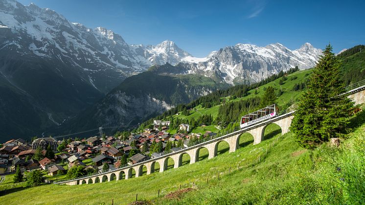 Die Standseilbahn befördert bereits ab dem kommenden Pfingstwochenende wieder Gäste zwischen Mürren und dem Allmendhubel