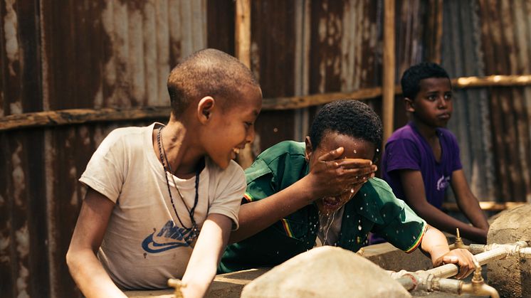 WASSER FÜR ALLE in Äthiopien - jeder Pfandbecher zählt