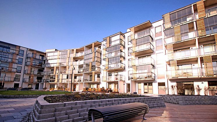 Helsingborgshem säljer 77 lägenheter på Kullavägen och 7 radhus på Majorsgatan i stadsdelen Ringstorp till Rikshem. Försäljningsintäkterna på 204 mkr är med och möjliggör den omfattande stadsdelsutveckling som genomförs de närmaste åren.