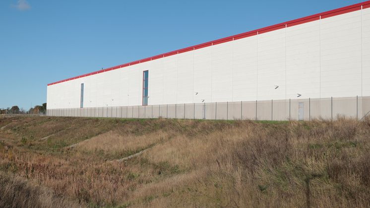 ECO-betongen tillverkas i Swerocks betongfabrik och 96,8 procent av råmaterialet kommer från närområdet. Fotograf: Elinor Jacobsson