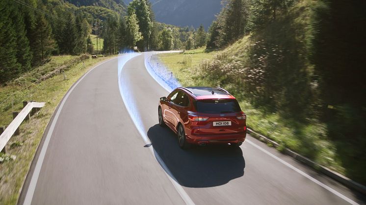 Az új Ford Kuga SUV az élmezőnyben végzett az Euro NCAP legelső vezetéstámogatási tesztjén