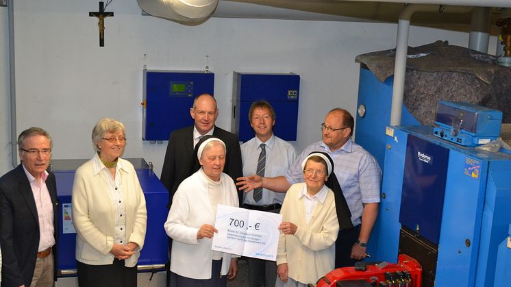 Gasinbetriebnahme und Spendenübergabe im Kloster Strahlfeld