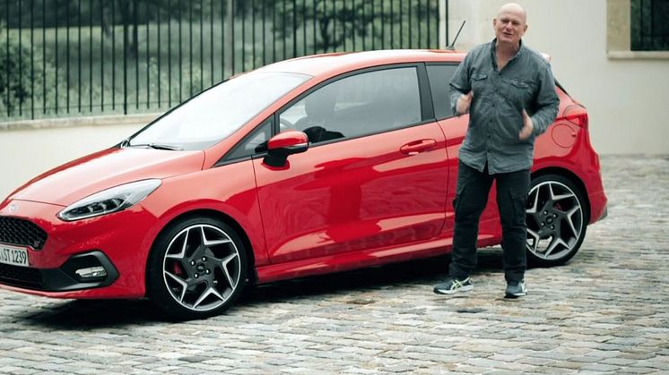 Se Jan Erik Larssen kjøre «verstingen» - nye Ford Fiesta ST