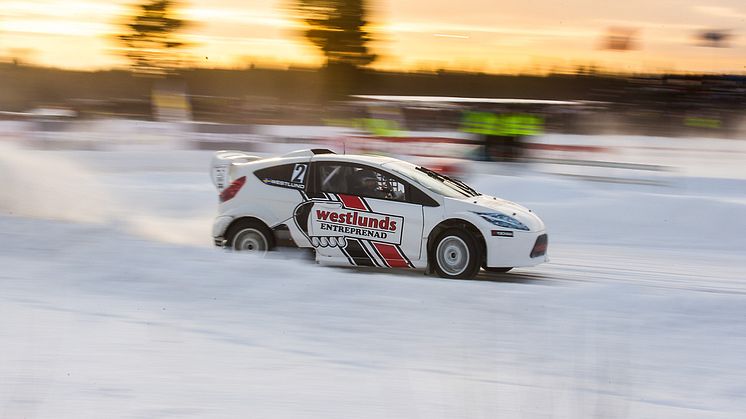 Westlund vill upp på pallen igen när RallyX On Ice kommer till Lindvallen