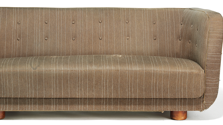 Flemming Lassen: Freestanding 2,5 seater sofa