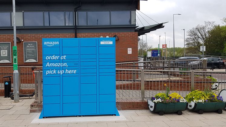 New Amazon Hub Lockers benefit London Northwestern Railway passengers 