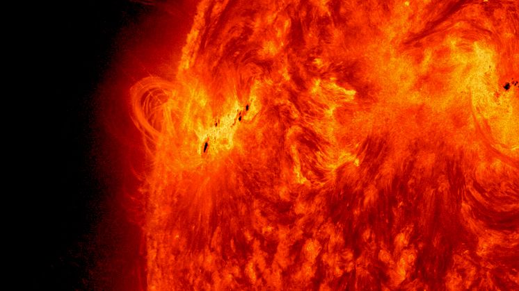 COMMENT: The scorching winds on the surface of the sun – and how we’re forecasting them