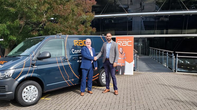 RAC Connected head Nigel Humpherson (left) with Exeros Technologies CEO Jay Biring. Photo credit: RAC