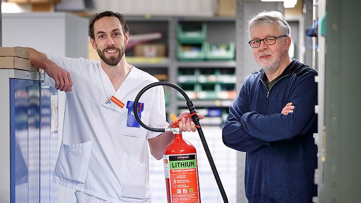 Rolf Westermark, medicinteknisk ingenjör och Lars-Erik Eriksson, f.d. medicinteknisk ingenjör på Linköpings Universitetssjukhus.