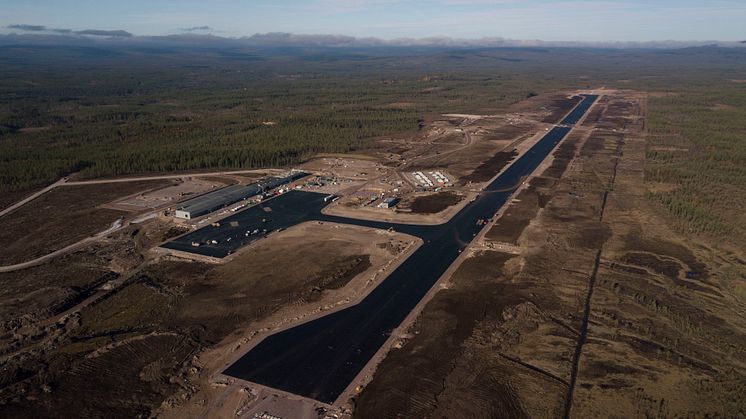 Slik så flyplassområdet ut før snøen la seg i fjor høst. Foto: Scandinavian Mountains Airport