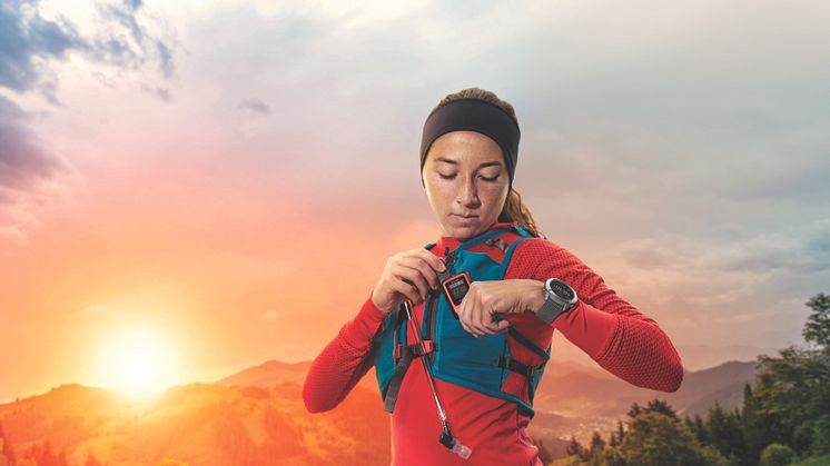 Endurance-atleter er nu klar til ultra-distancen med Garmin Enduro, GPS-multisportsuret med overlegen batteriliv