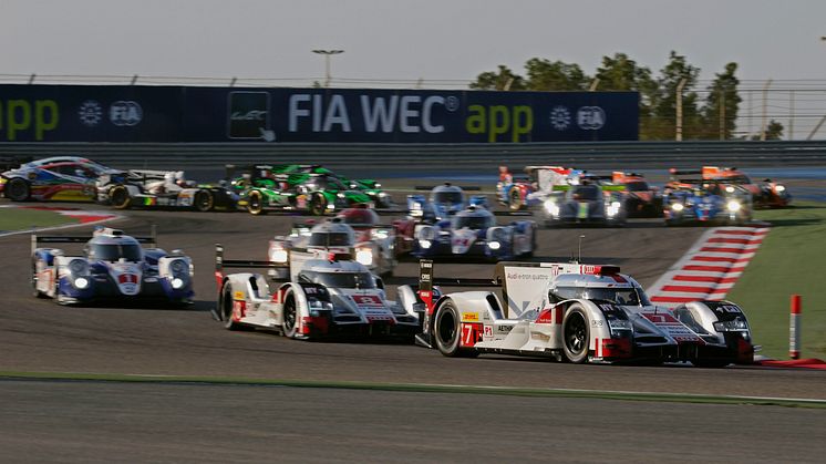 WEC Bahrain 2015 - Audi R18 e-tron quattro #7, Marcel Fässler, André Lotterer, Benoît Tréluyer - Audi R18 e-tron quattro #8, Lucas di Grassi, Loïc Duval, Oliver Jarvis