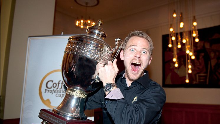 Fredrik Brunberg vinnare av årets Coffee Professionals Cup
