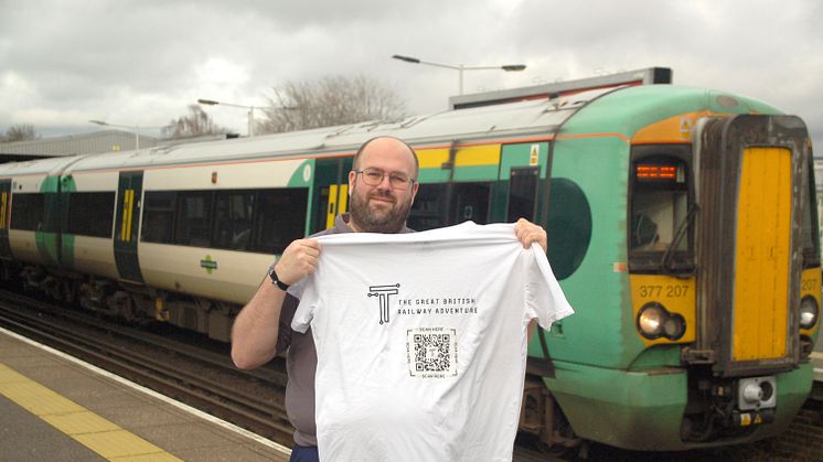 Dave Jones - The Great British Railway Adventure platform T-shirt
