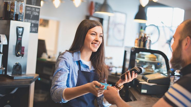 Starkt stöd för återinförd lunchsubvention – 49% av svenskarna skulle äta mer på restaurang och köpa mer take-away