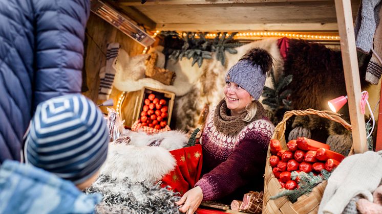 Högkvalitativ och 100 % stämningsfull juluppladdning blir det på Katrinetorps julmarknad i Malmö den 8-10 december 2023. Foto Apelöga (c) Malmö stad.