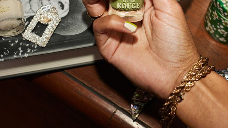 Grönt är skönt - Atelier Rouge lanserar limiterad höstkollektion i säsongens modefärg - grönt