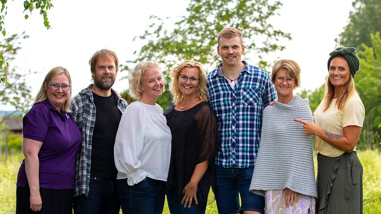 Från vänster: Carin Nordström, Stephan Erixon Knagg, Kristin Henriksson, Sandra Söderman, Jonte Hagström, Annette Backman och Maria Danielsson.