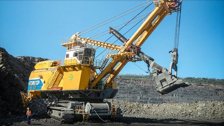 Bra arbetsmiljö i gigantiska grävmaskiner