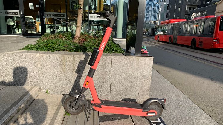 El-sparkesykler kan være et positivt transportalternativ, men det trengs flere kjøreregler for å unngå konflikter mellom alle som ferdes i trafikkbildet.