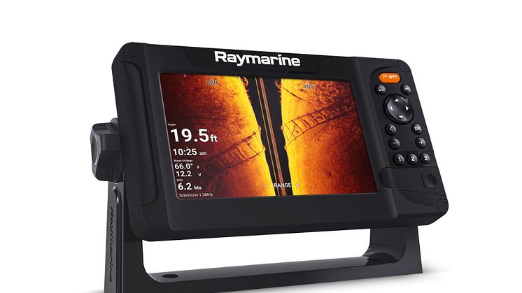 A new generation of advanced, combination sonar and GPS displays. 