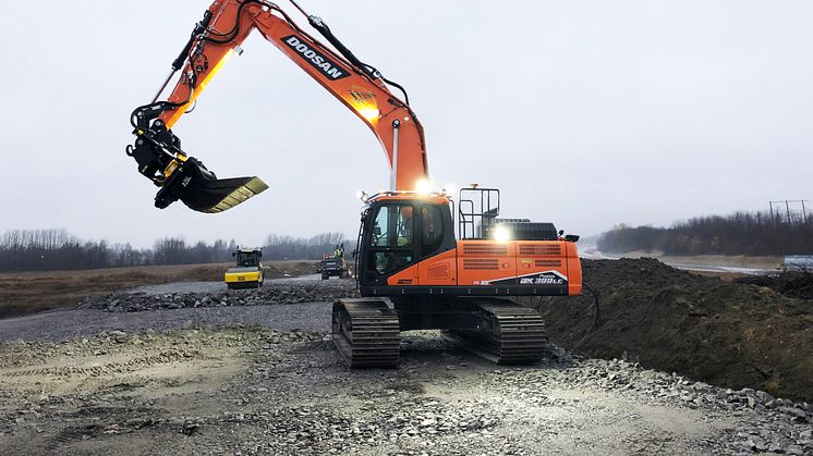 Doosan DX300LC-7, efterföljaren till den prisade maskinen Doosan DX300LC-5