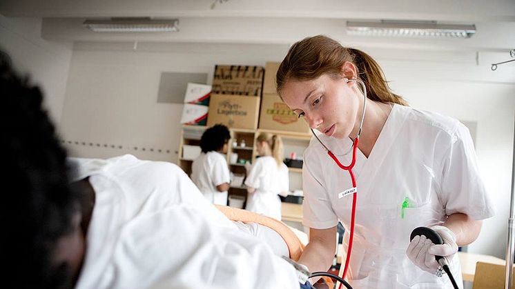 Pressinbjudan: patientsäkerhet och morgondagens sjuksköterska 