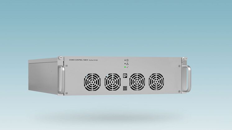 DC-ladekontrolleren Charx control integrated fra Phoenix Contact forener alle funksjoner for styring og overvåking av en 19"-ladestasjon i en og samme enhet.