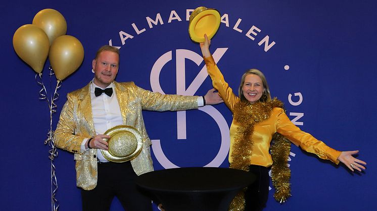 Årets konferencierer på Guldfesten 2023 Henrik Nilsson Ederam och Karin Lindelöf. Bild: Kalmar kommun