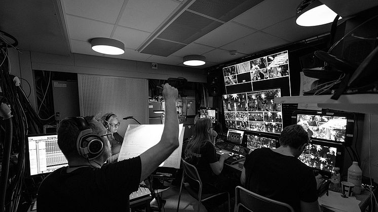 Konserthuset fortsätter sin digitala satsning under 2021. På bilden syns produktionsteamet från Nilento under ledning av Lars Nilsson. Foto: Yanan Li.