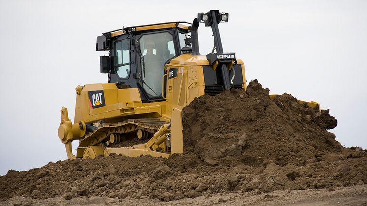 Cat D7E bandschaktare i arbete-2