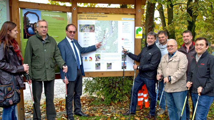 Natur wird zum Fitness-Studio - Bayernwerk eröffnet Aktiv- und Gesundheitspark