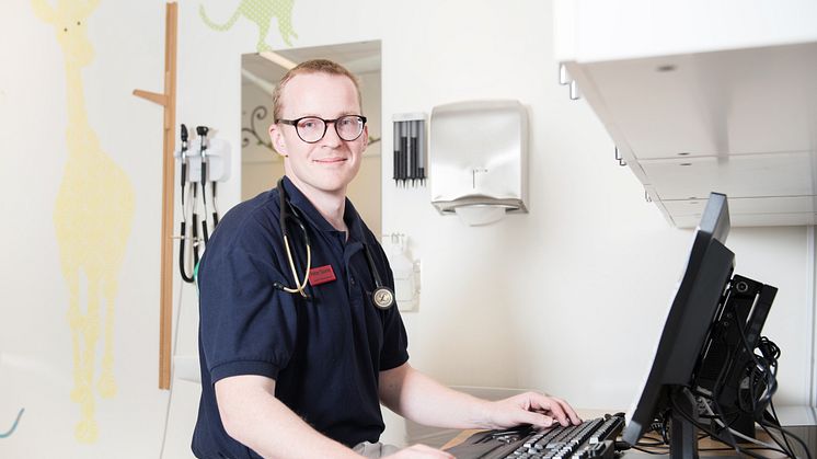 Petter Tuorda, distriktsläkare och verksamhetschef på Cederkliniken.