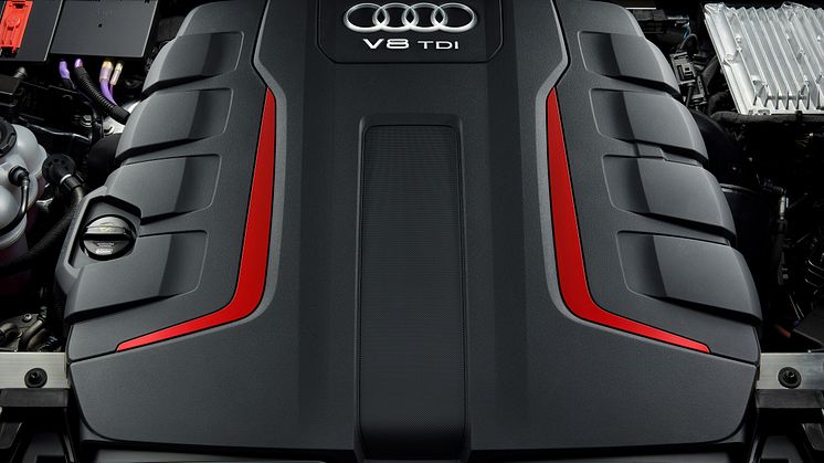 Audi SQ8 TDI (daytonagrå)