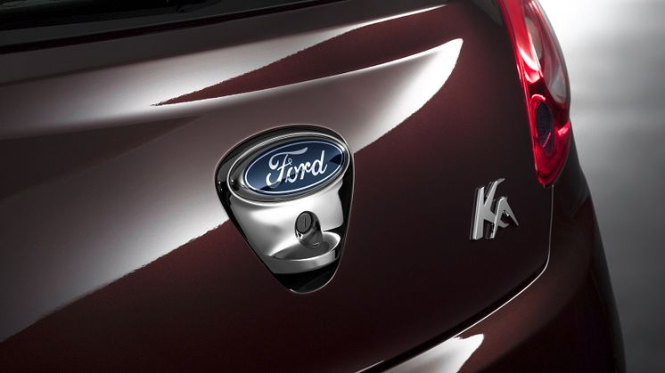 FORD KA - 01