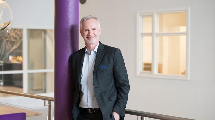 Teknisk direktør Dag Wigum i Telia Norge er godt fornøyd med den nye fiberavtalen med TDC